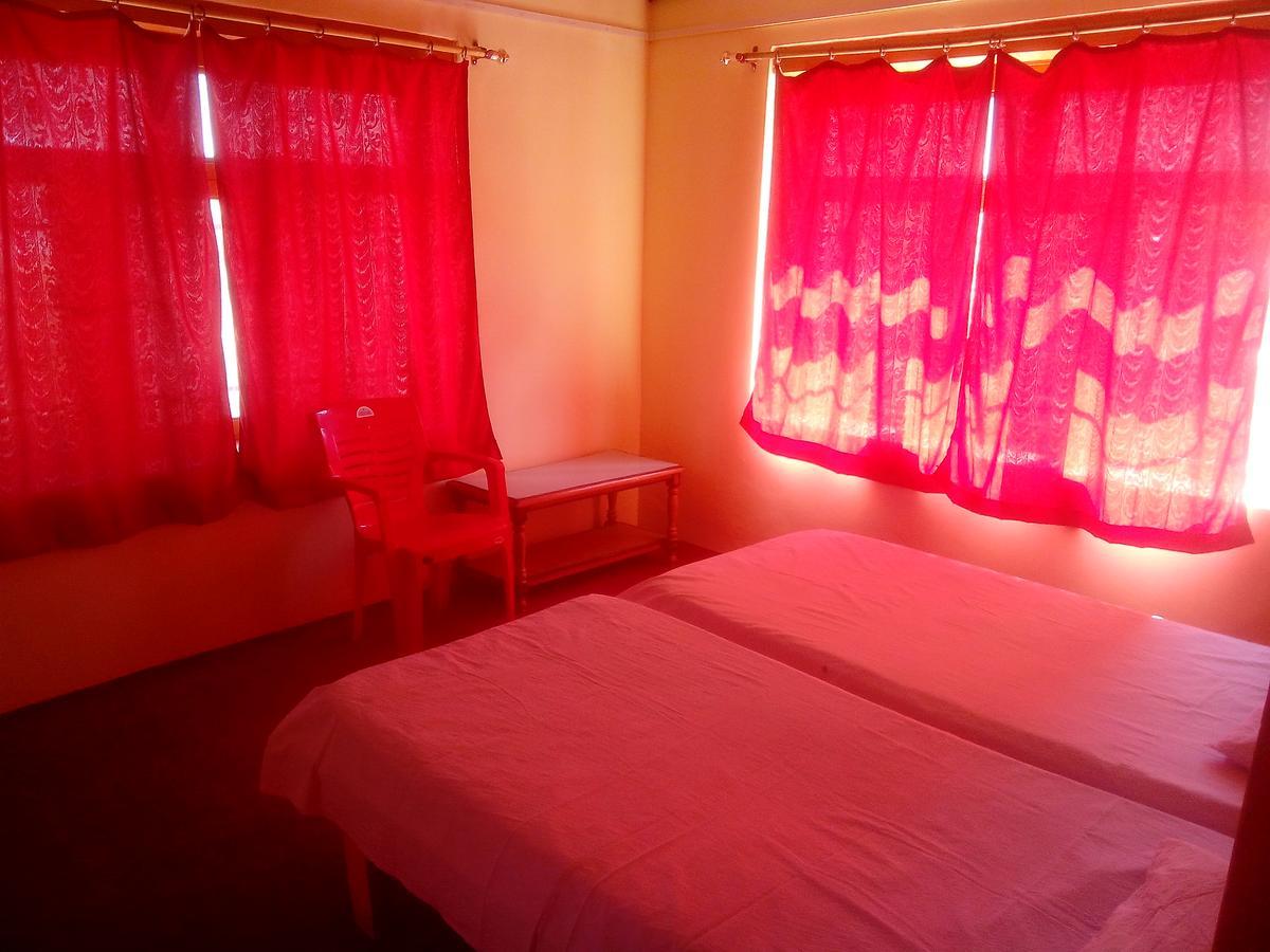 Hotel Rigyal Padam Kültér fotó